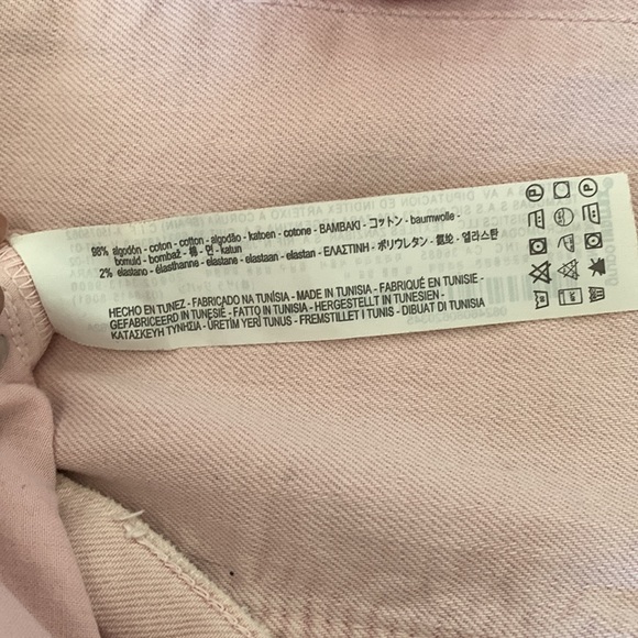 Light Pink distressed Jeans - Picture 11 of 15